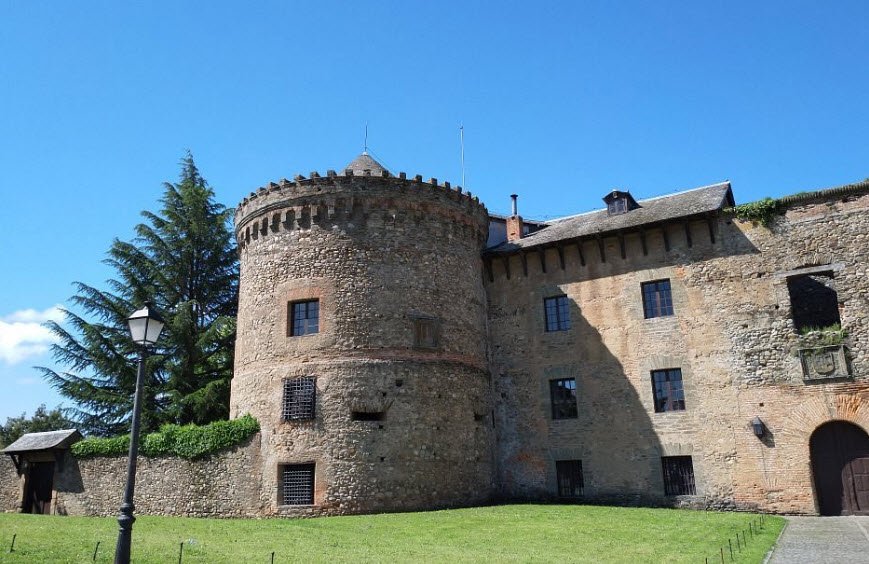 Marqueses de Villafranca Castle, Spain